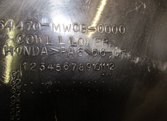 Linker onderkuip Honda CBR 900 RR