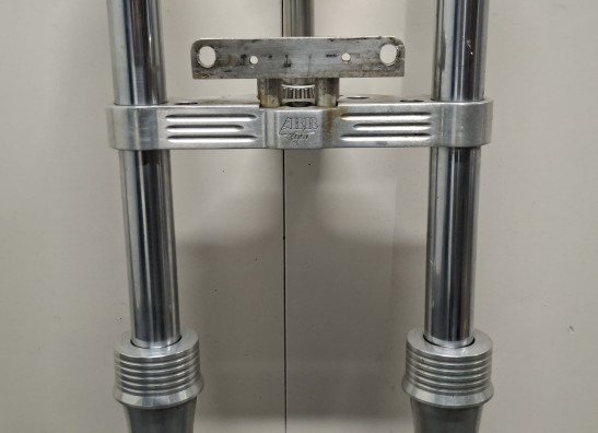 Voorpoten compleet Suzuki VS 1400 Intruder