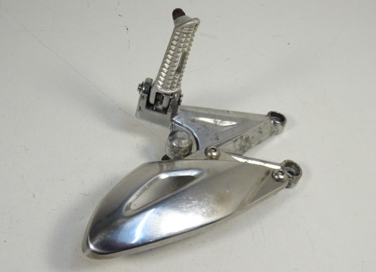 Main step holder left Triumph Street Triple 675