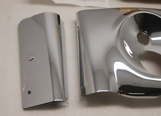 Koplampomlijsting Harley Davidson Softtail