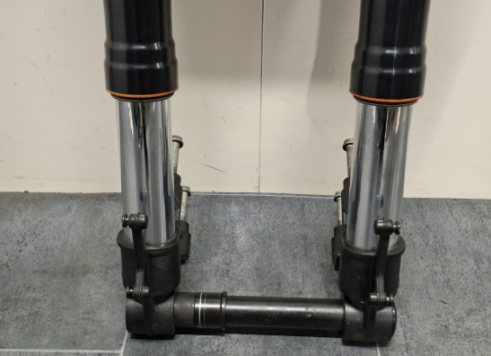 Voorpoten compleet KTM 1290 Super duke