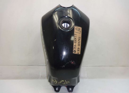 Fuel tank Suzuki GSX 400 F
