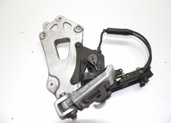 Soziusfussraste links Suzuki GSX R 1100