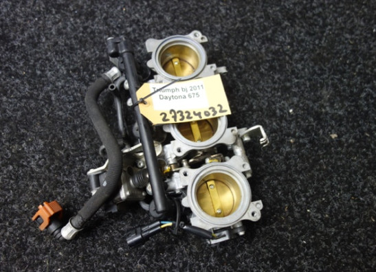 Gasklephuis Triumph Daytona 675 
