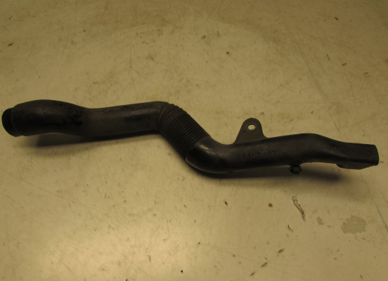 Luchtbuis midden Suzuki GSX R 750