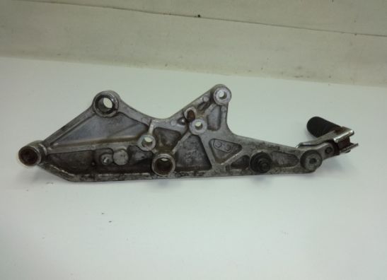 Fussrastetrager vorne rechts Honda CB 750 F