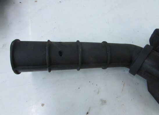 Air intake right Triumph Sprint 900