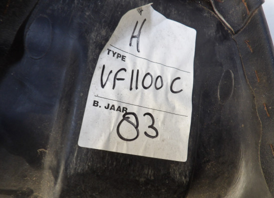 Zadel Honda VF 1100 C Magna