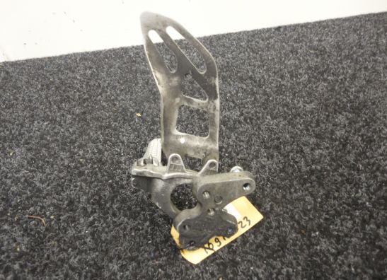 Main step holder left Suzuki GSX R 1000