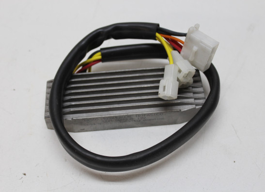 Regulator rectifier  Suzuki VS 800 Intruder