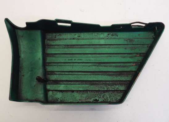 Seitenverkleidung rechts klein Suzuki GSX 400 E