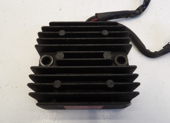 Spanningsregelaar Yamaha XV 700 / 750 SE