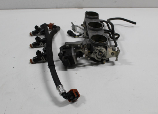 Gasklephuis Triumph Sprint ST 1050