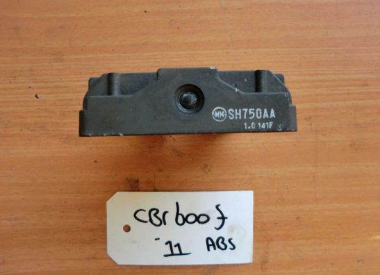 Spanningsregelaar Honda CBR 600 F