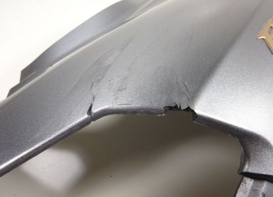 Rechter achterkant Suzuki Burgman 650