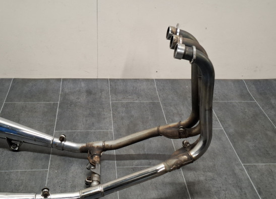 Uitlaat Triumph Trident 900