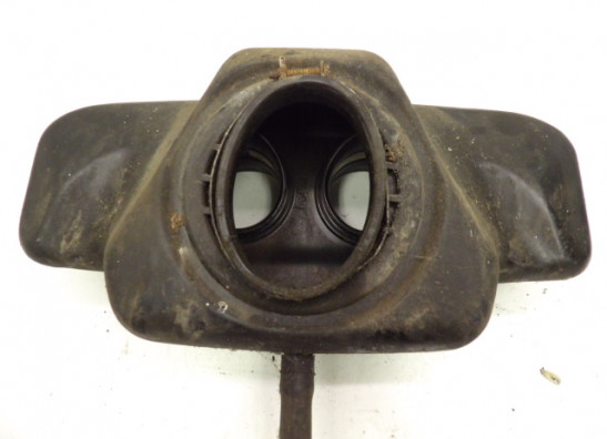 Air cleaner case Suzuki GS 650