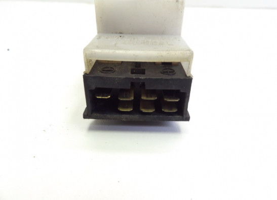 Fuse box Suzuki GS 550 L