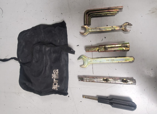 Gereedschapset Aprilia Tuono 1000