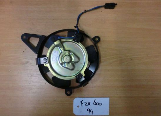 Ventilator Yamaha FZR 600