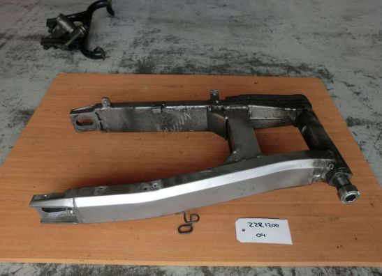 Swingarm Kawasaki ZZR 1200
