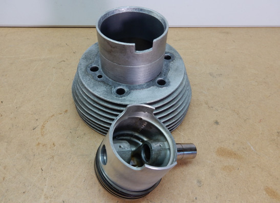 Cylinders Moto Guzzi V7 Sport