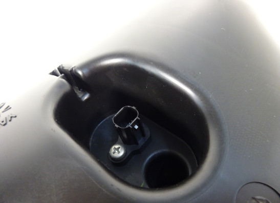 Air cleaner case Yamaha FZ1