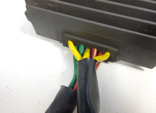 Regler Gleichrichter Aprilia Dorsoduro 750