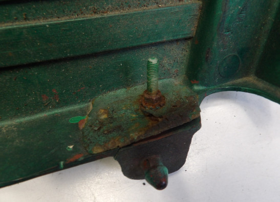 Seitenverkleidung links klein Suzuki GSX 400 E