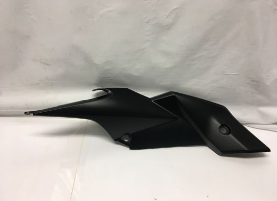 Seitenverkleidung links klein Suzuki GSR 750