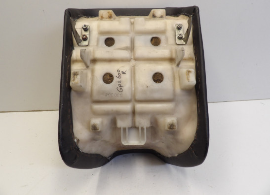 Zadel Kawasaki GPZ 600