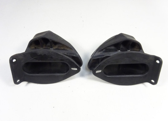 Lufteinlass mitte Aprilia Falco