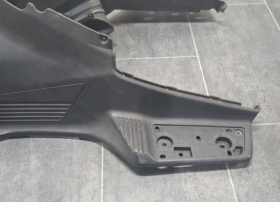 Binnenkuip Suzuki Burgman 650