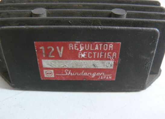 Regler Gleichrichter Honda CB 400