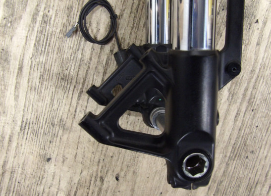 Voorpoten compleet Harley Davidson Pan America