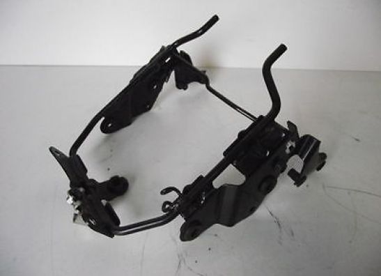 Lampenverkleidung Rahmen Suzuki GSR 600