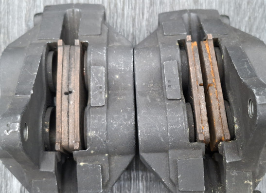 Brake calipers front Suzuki GSX R 600