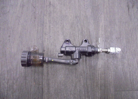 Rear brake master cylinder  Triumph Trident 660