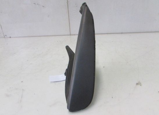 Linker zijkuip klein Ducati ST2