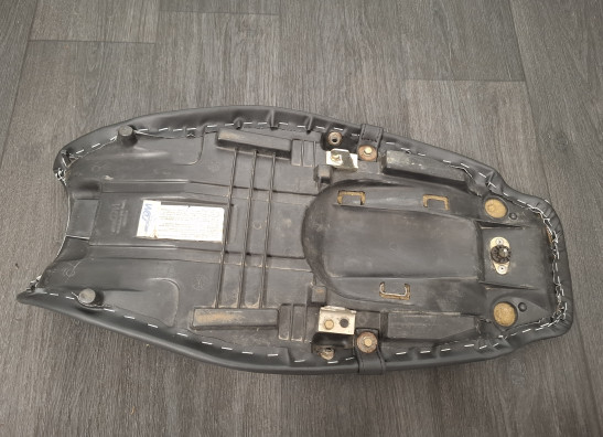 Zadel Triumph Sprint ST 955