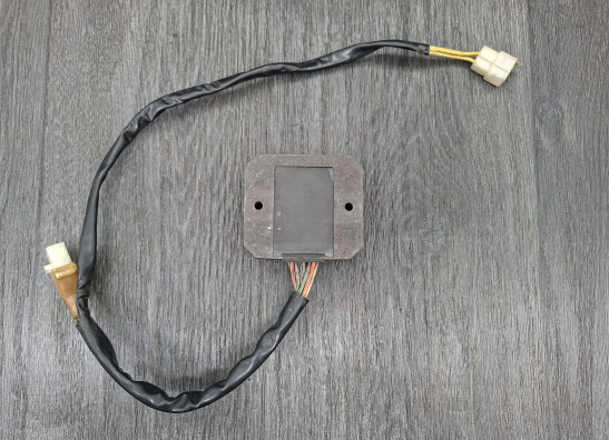 Regler Gleichrichter Honda VT 700 750