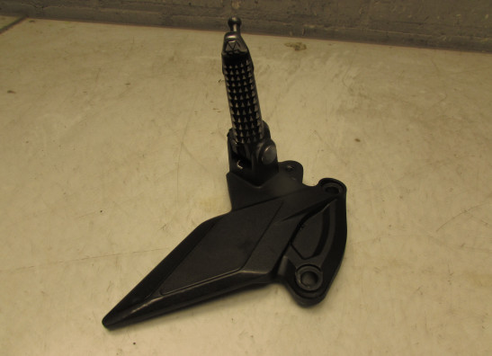 Fussrastetrager vorne rechts Kawasaki Z 1000