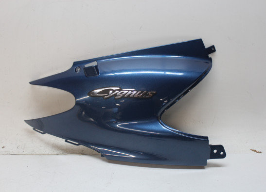 Rechter achterkant Yamaha XC125 Cygnus