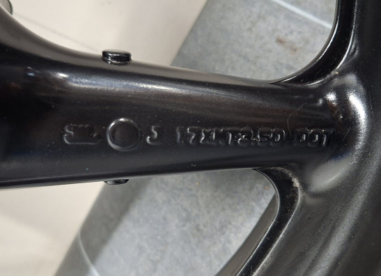 Front Wheel Honda CBR Fireblade