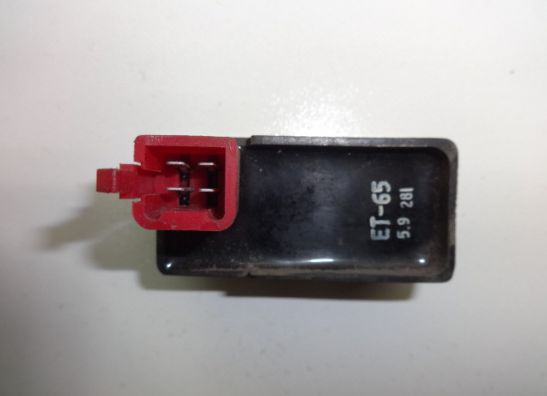 Relais unit Honda VF 700  750 C Magna
