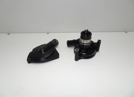 Water pump Triumph Sprint RS