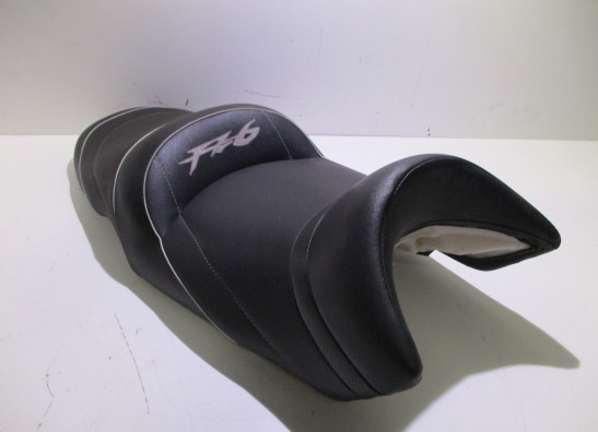 Zadel Yamaha FZ6