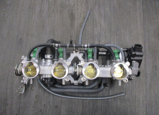 Gasklephuis Suzuki GSX S 750