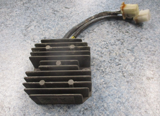 Regler Gleichrichter Honda CB 450