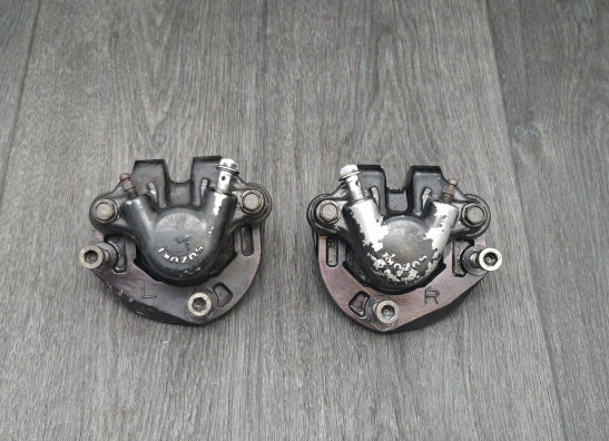 Bremssattel Bremszangen vorne Suzuki Madura 1200
